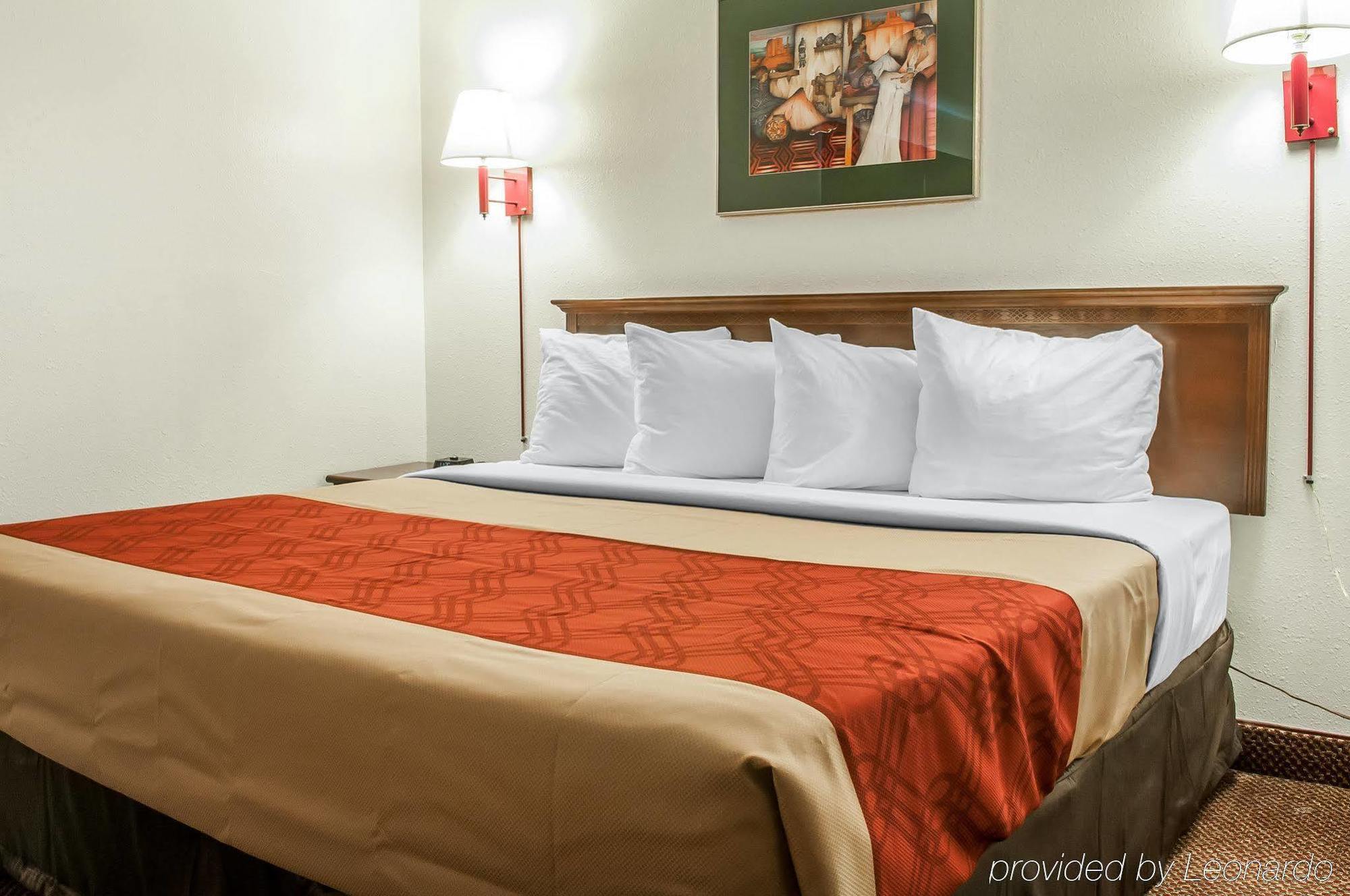 Econo Lodge Gallup Exteriör bild