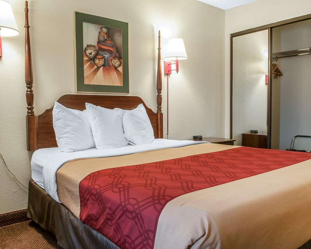 Econo Lodge Gallup Rum bild